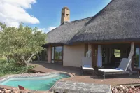 Rhulani Safari Lodge - Pools