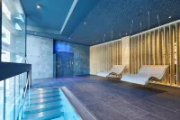 Hotel Cristallo - Wellness Mountain Living - Swimmingpools