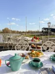 Warren Lodge Hotels in Spelthorne