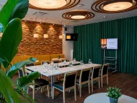 Tallink Hotel Riga Отели рядом с достопримечательностью «Авоту»