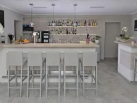 Hotel zur Eiche Hotels in Buren