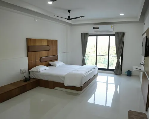 Hotel Opera - Sasan Gir Hotels in Junagadh