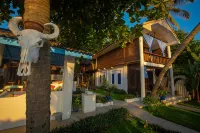 Arugambay Surf Resort