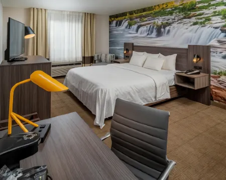 Clarion Pointe Beckley Hotels in Beckley