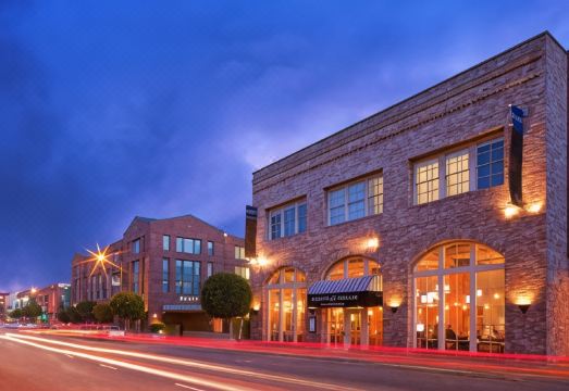 하얏트 센트릭 수영장