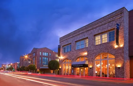 Hyatt Centric Fishermans Wharf Отели рядом с достопримечательностью «Форт-Пойнт»
