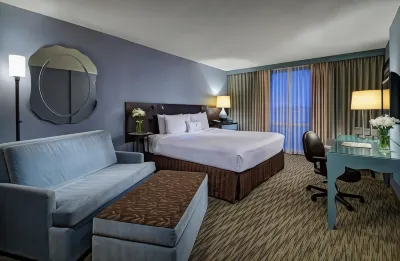 Crowne Plaza Chicago O'Hare Hotel & Conference Center Отели в г. 