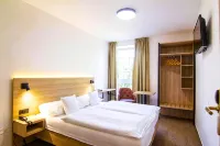 Hotel Avion Hotels in Cicovice