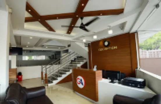 Gateway Airport Hotel