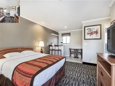 Hotel Parmani Các khách sạn gần Allied Arts Guild