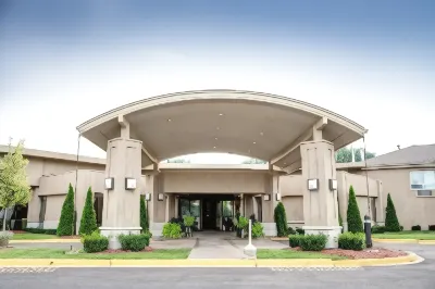 Best Western Plus Guildwood Inn Hotels in 