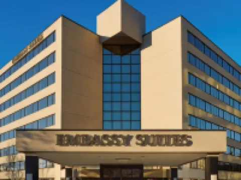 Embassy Suites by Hilton Tysons Corner Các khách sạn ở Tysons