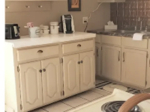 THE COZY COTTAGE, A Great place to hang your hat. Hotels in Post