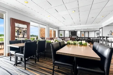 Best Western Inn on the Bay