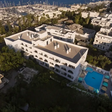International Hotel