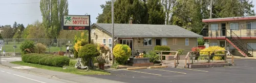 Beach Grove Motel Hotels in Delta