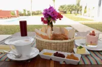 Leo's Beach Hotel - Adults Only - Bữa sáng
