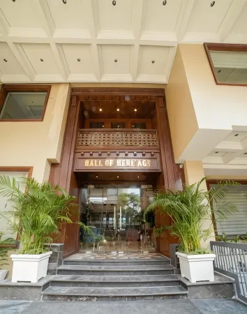 Country Inn Hall of Heritage, Amritsar Отели рядом с достопримечательностью «Guru Nanak Dev University»