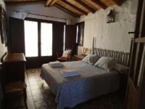 Rural house El Lucero, in the heart of the mountains (full rental)