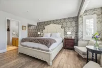 Mirabelle Inn & Restaurant