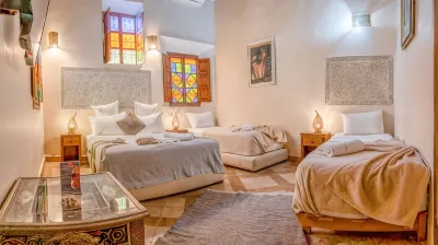 Riad Abaka Hotel & Boutique Отели в г. 
