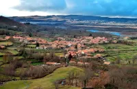 Casa do Terrado Mountain House Hotels in Montalegre