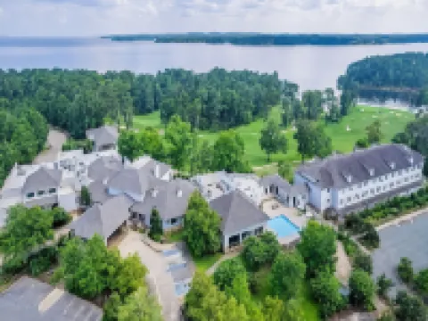 Cypress Bend Resort, a Wyndham Hotel Hotels in Many