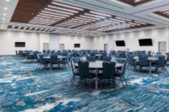 햄프턴 인 & 스위트 인디애나폴리스 웨스트 스피드웨이