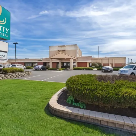 Quality Inn Bradley- Bourbonnais