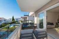 Pool Apartments Villa Meteorite - Pool