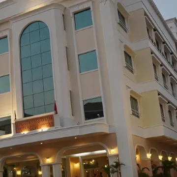 Seng Aroun Hotel Отели в г. Паксе