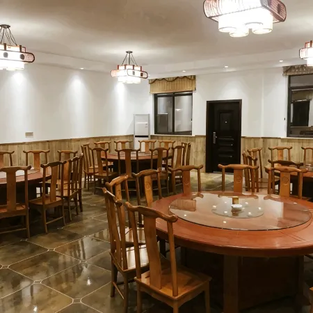 Suixian Qingxiang Heyuan Homestay