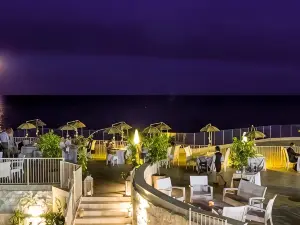 ฟอร์เตวิลเลจรีสอร์ท – โรงแรมปิเนตา