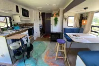 Stay in Grace: Beautiful Camper with World-Class Views in Wine Country of Paonia