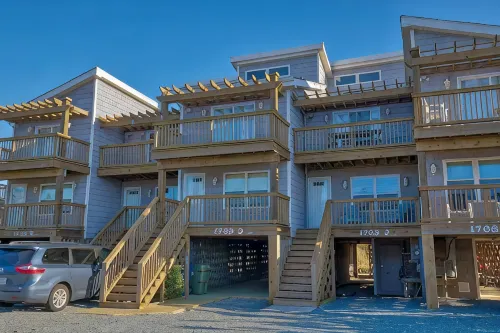 50 feet to the sand! Stunning Sunrise & Sunsets 3bed 2-1/2 bath in North Topsail
