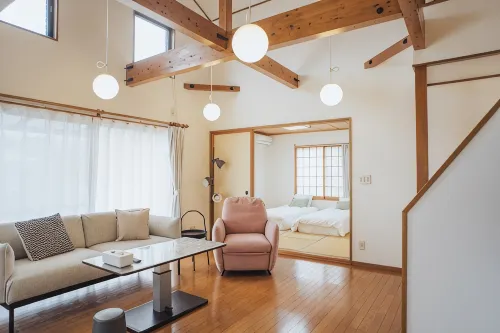 【Bright House】Private Villa for 6| With Onsen | Close to Coast | Walking to station