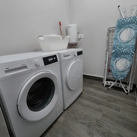 Cosy Ground FL APT - Msida Marina Area Отели в г. Хамрун
