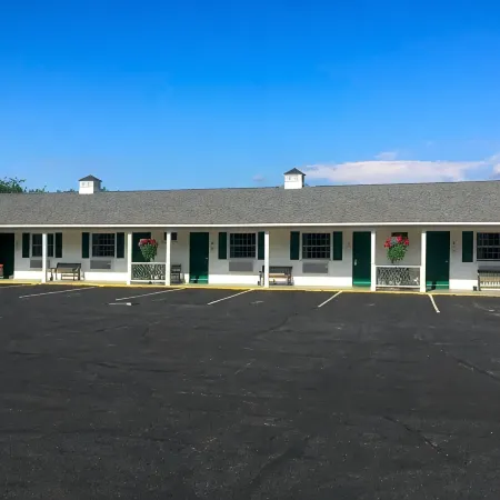 Briarcliff Motel