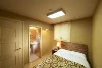 Noble Hotel