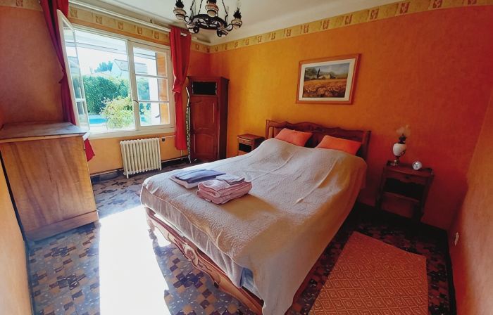 Beautiful house with large spring-water pool at the gateway to the Cévennes