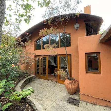 "Bees & Birds" Cottage for 2 people, spacious, open, bright, green setting