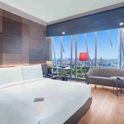Discovery SCBD Rooms