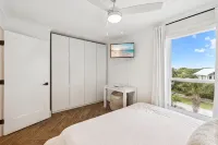 30A Gulf Side-60 Steps To Private Beach-7 Palms-Gated Community-Camp Creek Lake - balcony