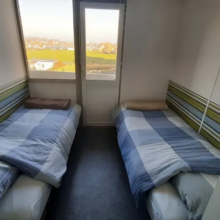 Sunny apartment in unique building