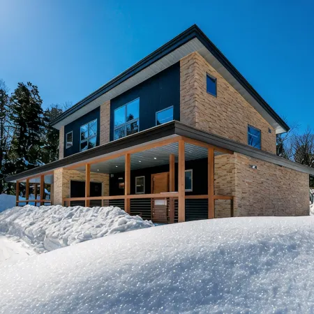 Phoenix Chalets by Hhg