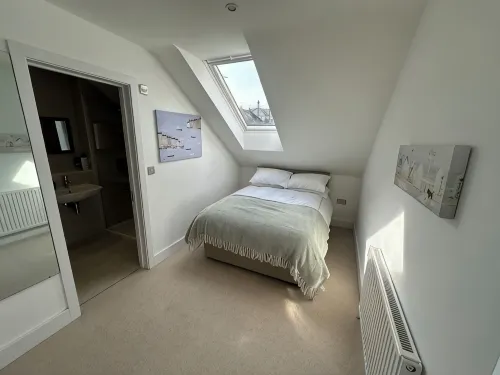 Spacious and Modern Seaside Home, 5 mins wlk from the centre of Salcombe