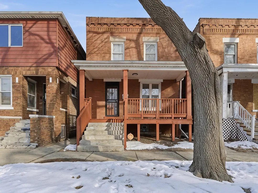 Private Basement Suite – Completely Separate - Chicago