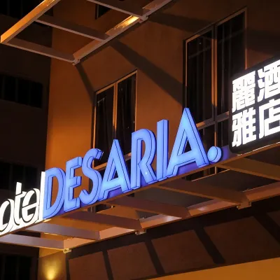 德莎樂飯店 斯里Setia站附近的飯店