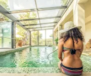 Hotel Spa & Restaurant Cantemerle - Pool