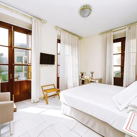 Basic Hotel Doña Manuela